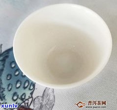 普洱茶生茶有茶梗-普洱茶生茶有茶梗吗