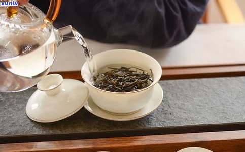 普洱茶饼开茶步骤-普洱茶饼开茶步骤