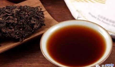 黑茶是什么茶与普洱茶的区别：全面解析与功效比较