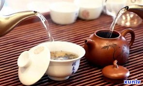 普洱茶最早的茶形式：起源、类型与产地探究