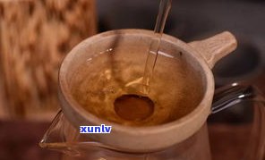 拆普洱茶饼的方法：步骤、技巧与视频全解析