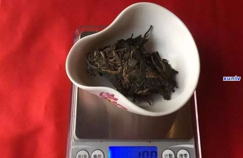 拆普洱茶饼的方法：步骤、技巧与视频全解析