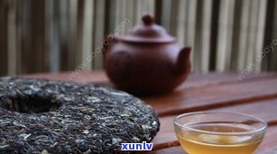 深入了解：黑乌龙茶与普洱茶的区别及哪种更适合减肥？