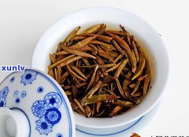 云南金丝贡茶价格查询：金丝贡饼昆明茶厂生茶多少钱？