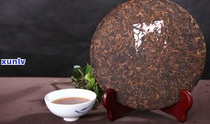 茶针打开普洱茶饼：能喝吗？有毒吗？视频教学全解析！