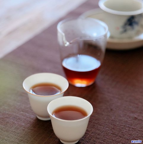 普洱茶砖：熟茶与生茶的区别与选择