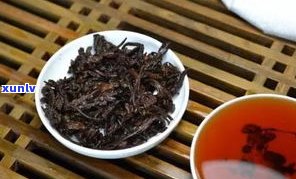 普洱紧压茶是什么茶？详解其种类、制作工艺及主要品种