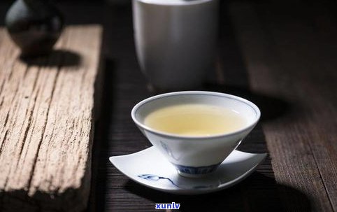普洱茶：熟成茶还是生茶？探讨其分类与特点