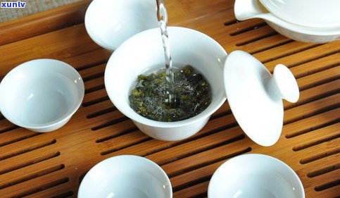 喝普洱茶配什么茶点好？探索最佳搭配方案