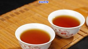 什么是柴茶普洱茶？它是一种经过柴烧工艺制成的茶叶，具有独特的口感和香气。与其他茶类相比，柴茶普洱茶在制作过程中添加了柴火烘焙，使其具有特殊的风味和健康功效。柴烧是一种特别的茶艺，而柴火茶则是一种以柴火为热源进行烹煮的茶饮。