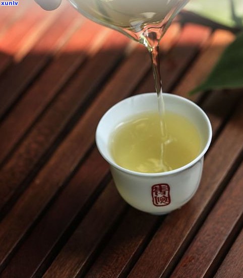 普洱生茶：新茶与旧茶的口感比较，哪个更好？