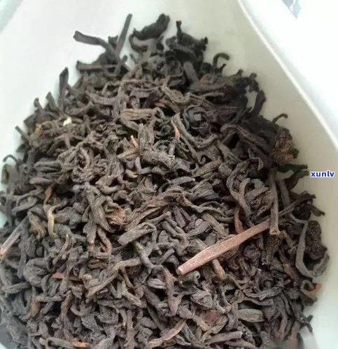 伴随普洱茶六堡茶-普洱茶 六堡茶