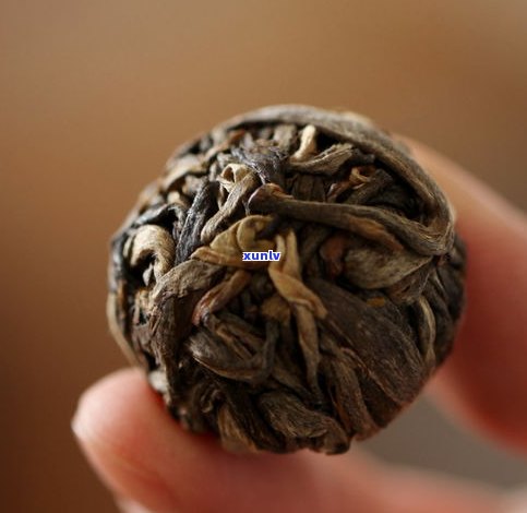 龙珠普洱茶的功效与作用及价格表，属于什么档次？禁忌有哪些？