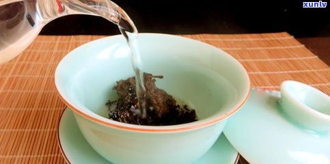 普洱茶用什么洗茶好？如何选择最佳清洗方法？