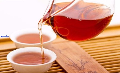 普洱茶与铁观音茶：口感、功效大比拼，哪种更好？