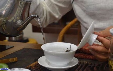 普洱茶醒茶的做法和配方全解：步骤、技巧与注意事项