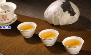 普洱茶怎么开茶块视频教程：详细步骤与技巧讲解