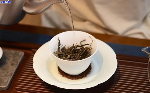 普洱茶熟茶泡菊花：功效、冲泡方法及适合人群解析