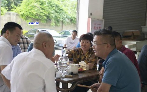 深入了解：铁观音茶与普洱茶的区别及其优缺点