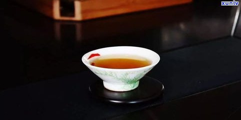 普洱茶需不需要晒茶？起因及正确方法