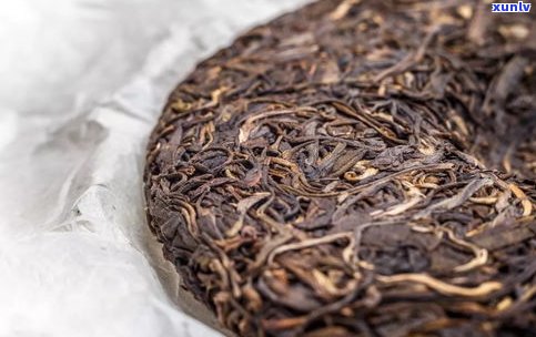 普洱茶撬茶饼诀窍全攻略：视频教学与实用  