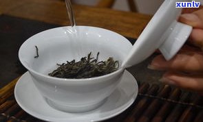 普洱茶原料是什么茶？详解其种类、图片及冲泡 *** 