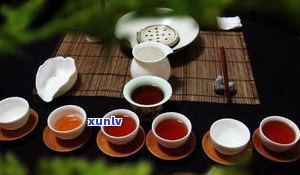 普洱茶开茶盘详解：图片、操作步骤与保存期限全攻略