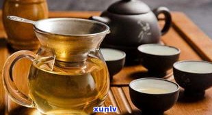 红茶老茶头是什么？老茶头是红茶还是黑茶？头遍茶能喝吗？老红茶值钱吗？