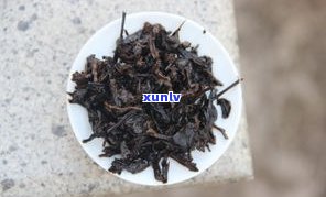 伏茶与普洱茶：哪个更适合减肥？比较它们的差别和优劣