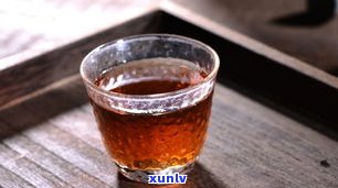 深入解析：普洱茶与茶膏的区别及其优劣比较