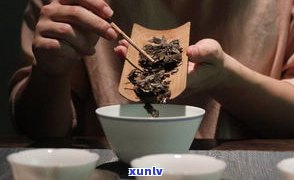 图示普洱茶撬茶 *** ：步骤、讲究与保存全攻略