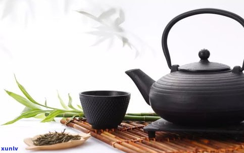 籐茶与普通茶叶的区别：深入了解中国传统茶文化中的籐茶、酾茶、酽茶和呔茶