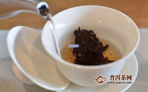 普洱茶生茶的介绍：特点、功效与冲泡 *** 全解析