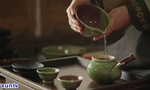 疯狂制茶师视频：揭秘茶叶 *** 全过程，从采摘到冲泡一应俱全！