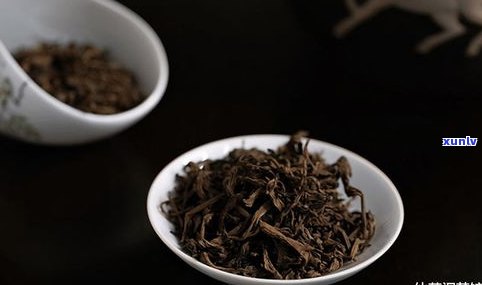 真假普洱茶的茶渣怎样辨别？详细图解与视频教程！