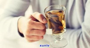 喝普洱茶牙齿：是否会变黑、变黄？如何解决喝茶后的酸感？