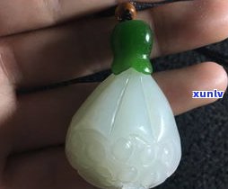 女士玉吊坠配饰讲究：如何选择合适款式？