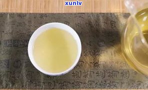 普洱茶泡了有漂浮物：正常现象还是质量问题？影响饮用吗？详解原因