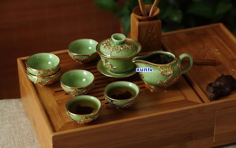 泡普洱茶用什么壶好喝？选择合适的茶具提升品茗体验