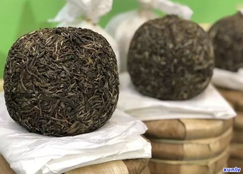 普洱茶里面的纸叫什么？详解其含义与作用