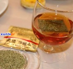 痘肌能喝普洱茶么-有痘痘的人可以喝普洱茶吗