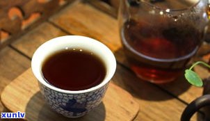 金芽贡饼普洱茶：口感、味道与熟茶知识全面解析