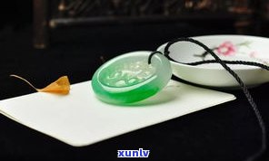 玉石小葫芦的价值：真的值钱吗？看图、视频熟悉详情