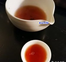 普洱茶和鱼：能一起吃吗？探讨搭配禁忌与益处