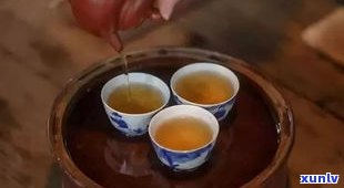 普洱热茶：冬天喝还是夏天喝？哪个季节更合适？