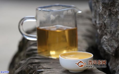 中老年普洱茶的价值：一斤、一杯、一盒的价格全揭秘