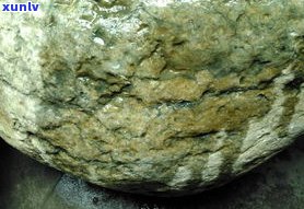 玉石原石是什么意思？详解其定义、特性和分类