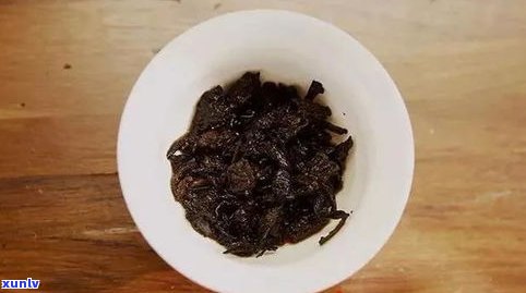 普洱茶翻堆除白霜-普洱茶翻堆除白霜的 *** 