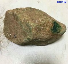 玉石原石特点-玉石原石特点和类型