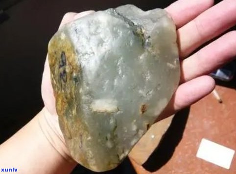 玉石石材种类大全：详细图解与全面介绍
